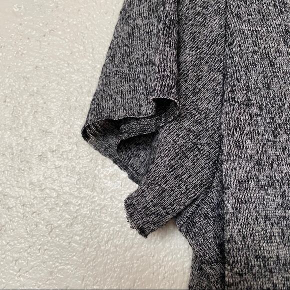 Project Social T x Urban Outfitters Grey V-Neck Tee Size XS - Picture 5 of 12